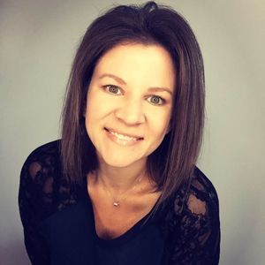 Meet your Posher, Dana